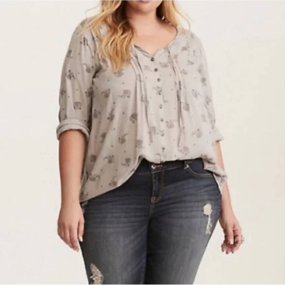 Torrid Paisley Button Front Tie Neck Blouse